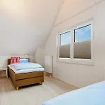Awesome home in OstseeResort Olpenitz with 2 Bedrooms, Sauna&WiFi Ferienhaus