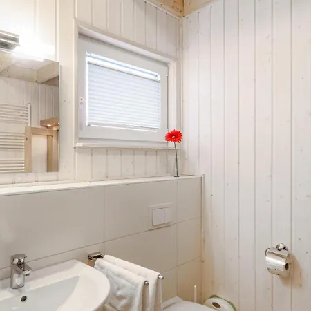 Awesome In Ostseeresort With Sauna Casa de Férias Olpenitz